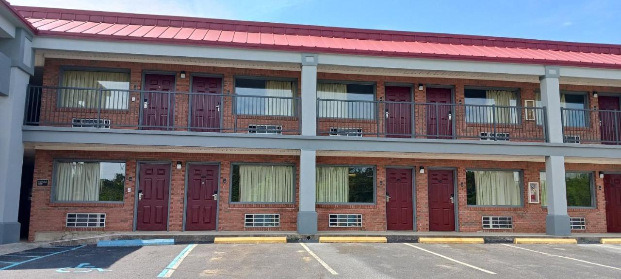 Red Roof Inn & Suites Scottsboro Eksteriør bilde